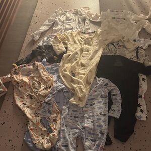 SET 12 Magnetic Me Kids One Pieces in Cream, Black, and Blue